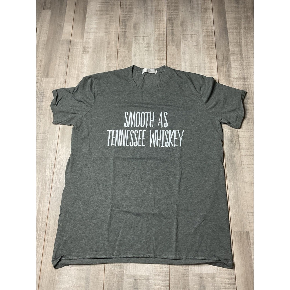 Smooth As Tennessee Whiskey Band Graphic T Shirt Size L‎ Color Gray Short Sleeve